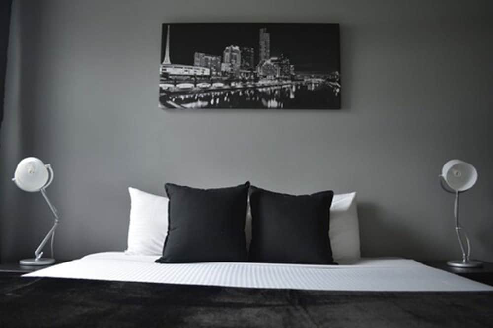 Urban Central Accommodation - Hostel