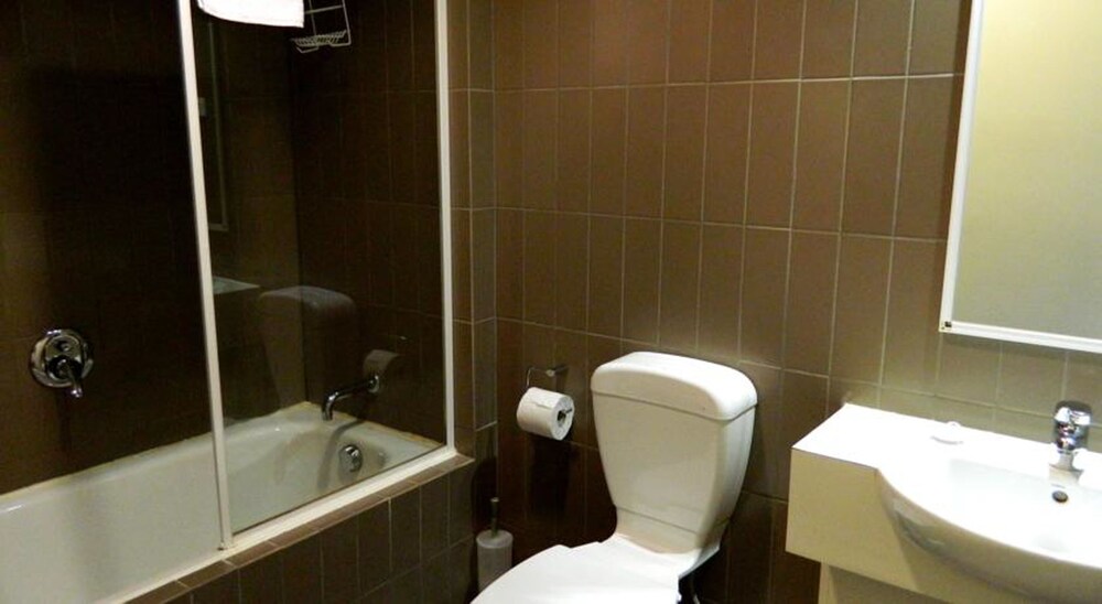 Urban Central Accommodation - Hostel
