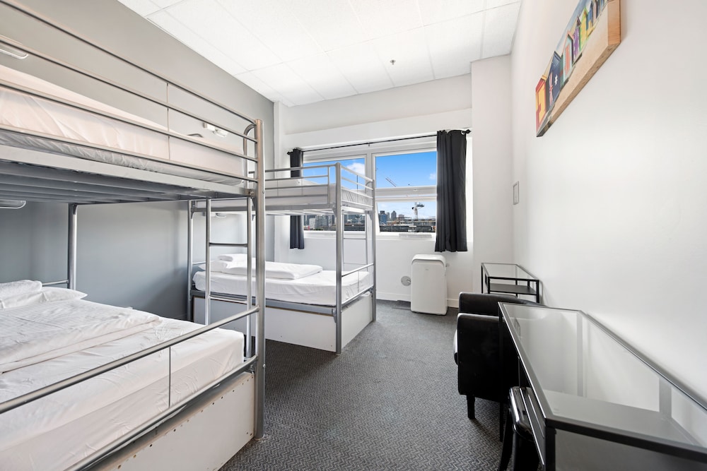 Urban Central Accommodation - Hostel
