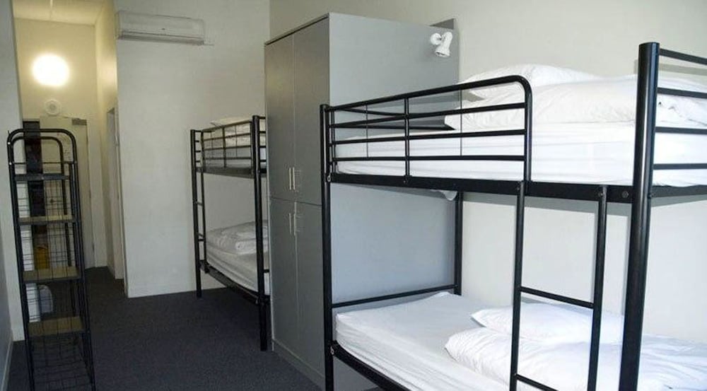 Urban Central Accommodation - Hostel