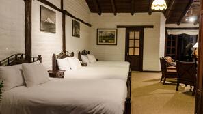 Premium bedding, down comforters, in-room safe, individually decorated