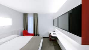 Free minibar, in-room safe, desk, blackout curtains