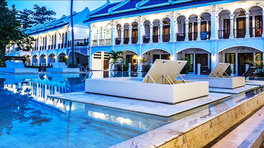Racha Island Resort (Rayaburi)