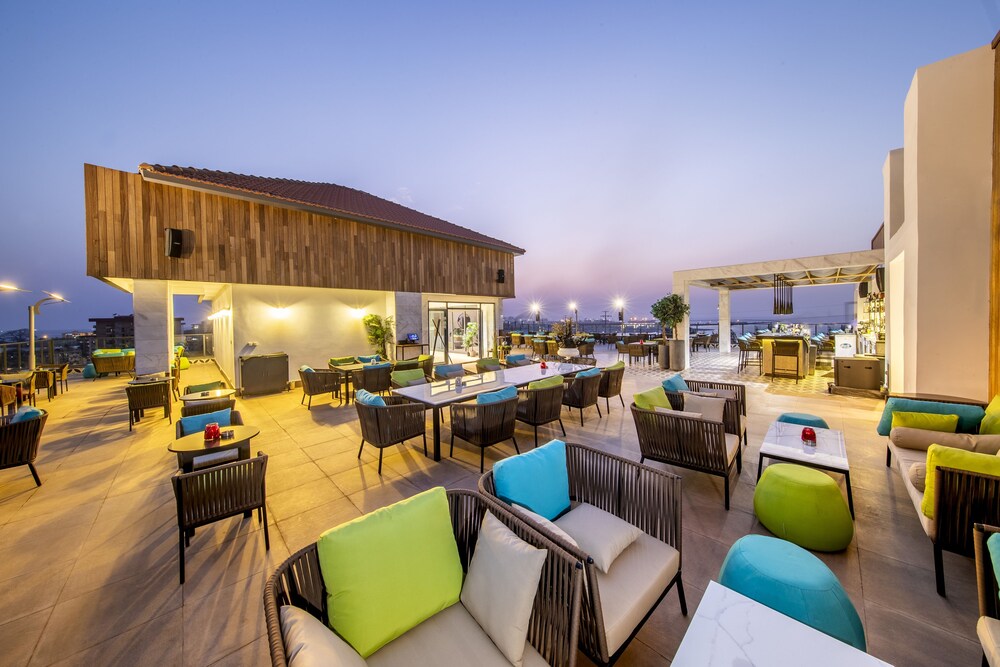 Riviera Royal Hotel in Conakry Best Rates & Deals on Orbitz