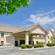 The 10 Best Hotels In Loudon Knoxville For 2019 Expedia Grand Vista Hotel And Suites