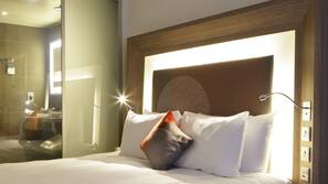 1 slaapkamer, luxe beddengoed, een gratis minibar, een kluis op de kamer