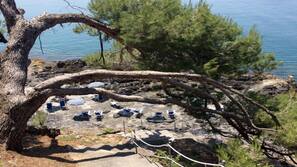 Spiaggia privata, ombrelloni, teli da spiaggia