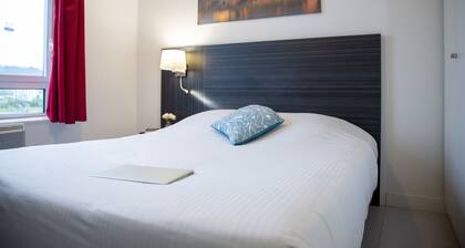 Zenitude Hôtel - Résidences Toulouse Fluvia