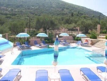 sarakina hotel zante