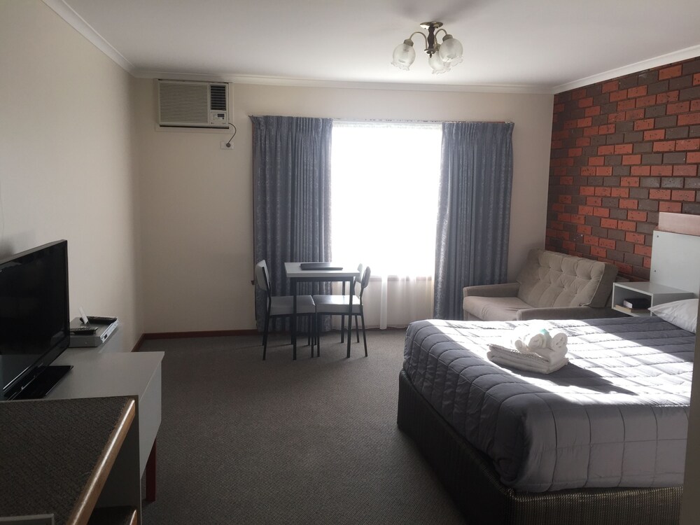 Warragul Views Motor Inn