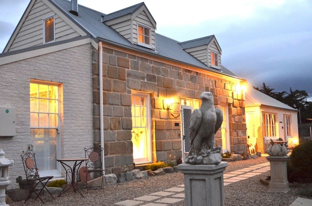 Mulberry Cottage B&B