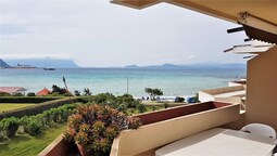 Terza Spiaggia La Filasca Apartments In Golfo Aranci