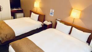 羽絨被、Select Comfort 床墊、家具佈置各有特色、書桌