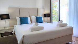 Literie hypoallergénique, couette en duvet d'oie, matelas Tempur-Pedic