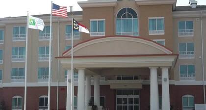 Holiday Inn Express Hotel & Suites Smithfield - Selma I -95, an IHG Hotel