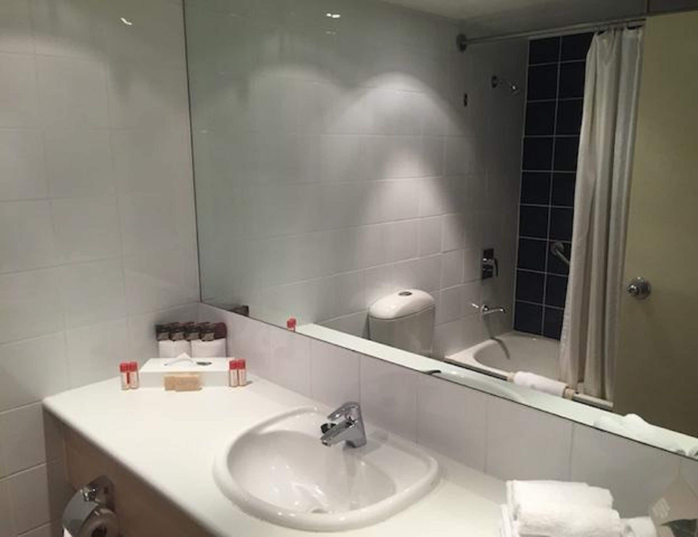 Outback Pioneer a member of ibis Styles