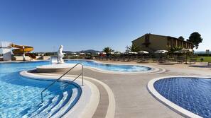 Piscina all'aperto
