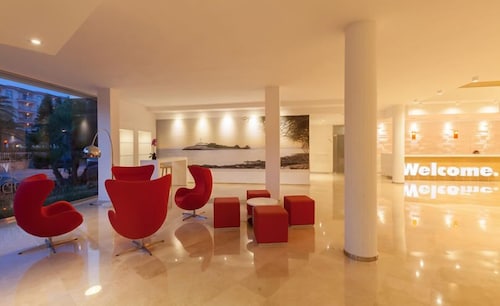 A10 Sol De Alcudia Apartamentos 2019 Hotel Prices Bbq Picnic Area Featured Image Lobby