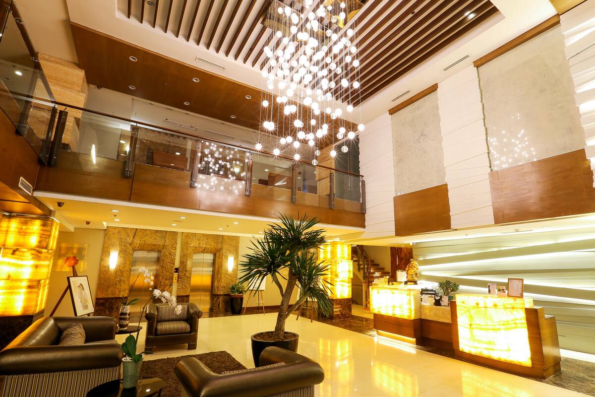 Armada Hotel (Manila, PHL) | Expedia.com.au