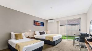 Minibar, iron/ironing board, free WiFi, linens