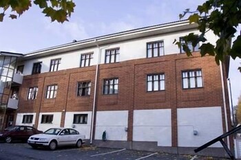 Hotelli Kuopio Hotelli Jahtihovi On Rauhallinen Hotelli Kuopion Ydinkeskustassa