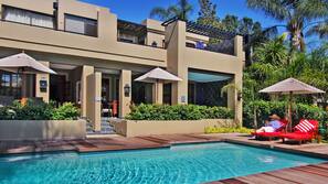 3 piscinas al aire libre, sombrillas, tumbonas