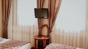 Minibar, coffre-forts dans les chambres, décoration personnalisée
