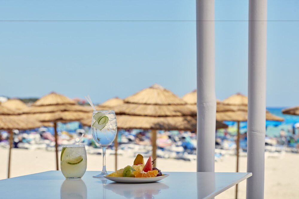 Foto - So White Beach Resort