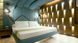 Minibar, individually decorated, individually furnished, free WiFi