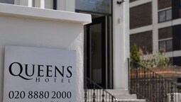 Queens Hotel