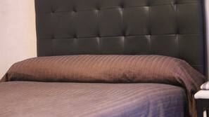 Bureau, Wi-Fi gratuit, draps fournis
