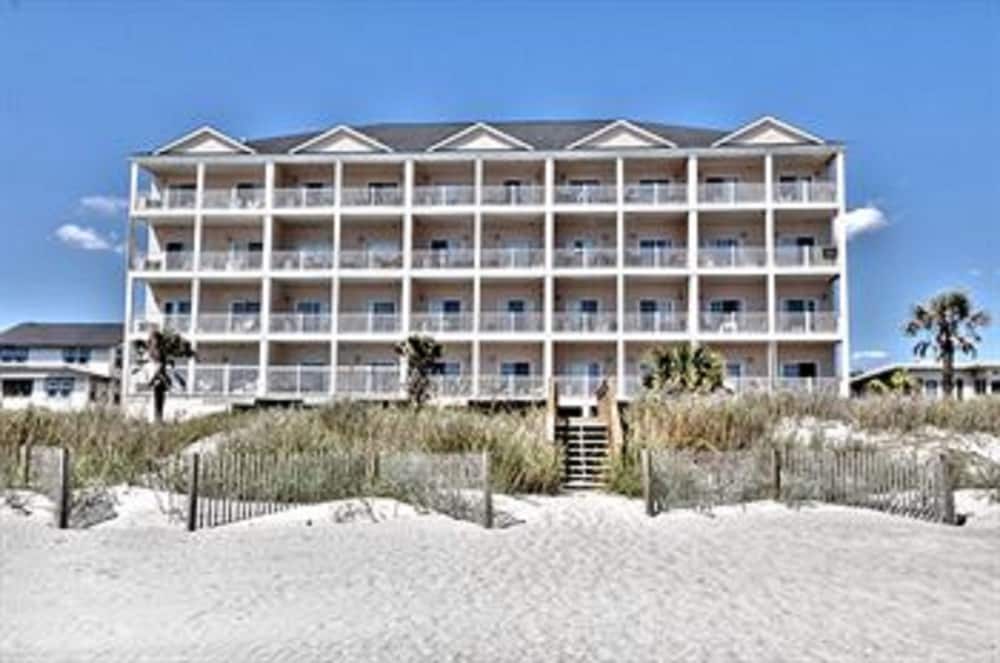 Atlantis Villas By Elliott Beach Als 2018 Room Prices Deals Beach Ocean View Featured Image