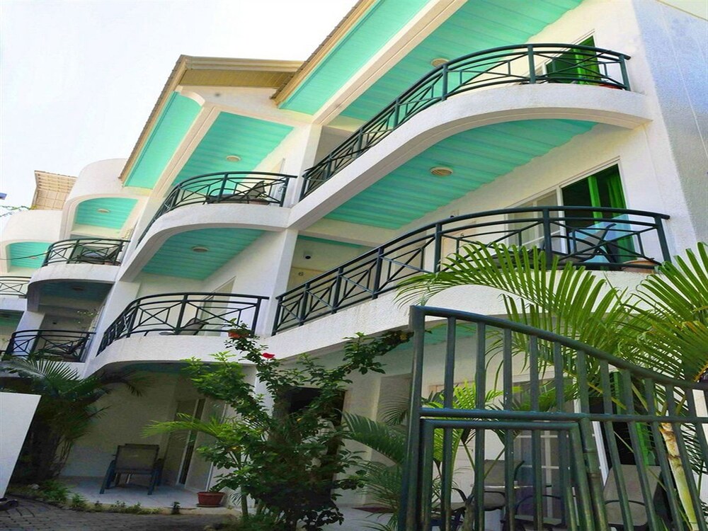 Modern Anahaw Apartments Whitebeach with Best Design