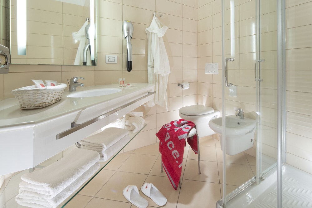 Photo - Terminal Palace & SPA