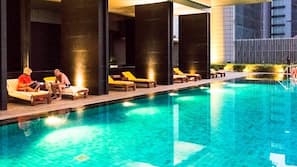 Outdoor pool, pool loungers