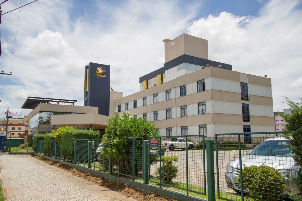 Poco Lounge Set Sao Paulo