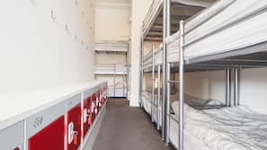 Coffre-forts dans les chambres, rideaux occultants