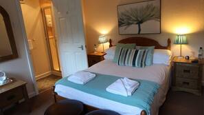 Iron/ironing board, free WiFi