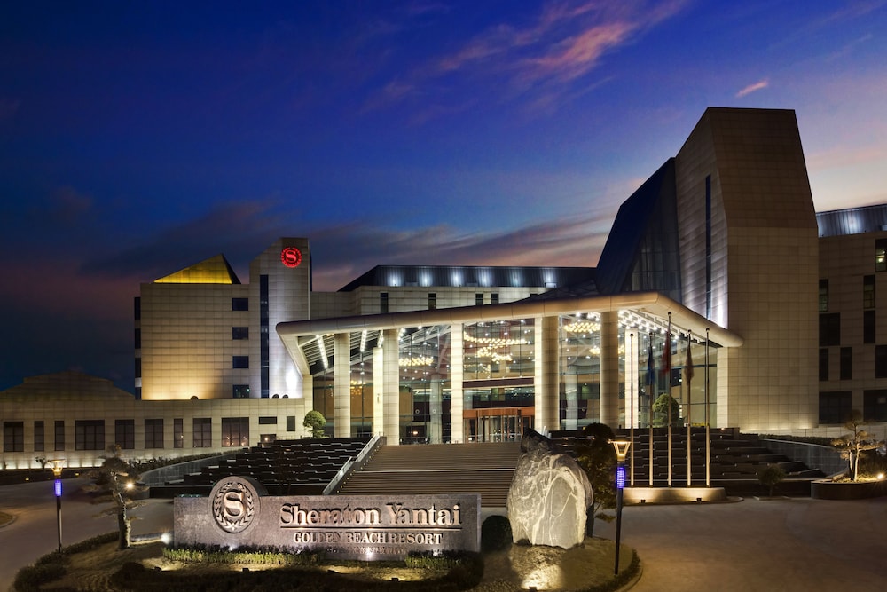 Sheraton Yantai Golden Beach Resort in Fushan, China