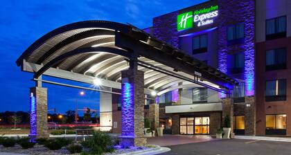 Holiday Inn Express & Suites Rochester – Mayo Clinic Area, an IHG Hotel