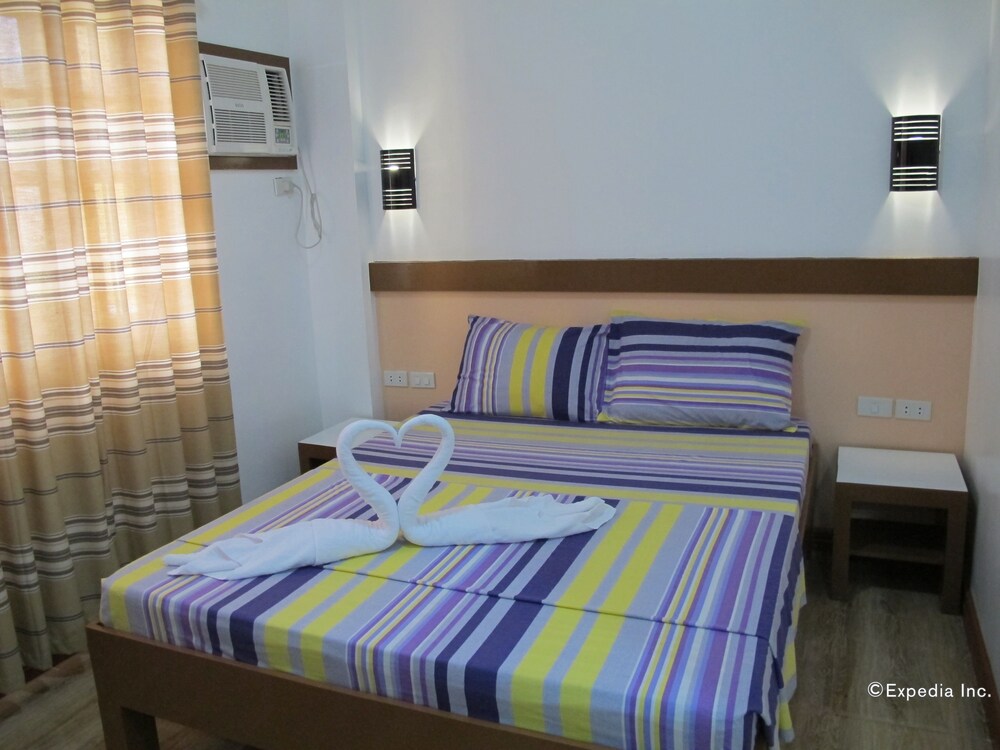 Sea Jewel Beach Resort In Puerto Galera Hotel Rates Reviews On Sea Jewel Beach Resort