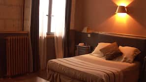 Premium bedding, in-room safe, individually decorated, desk