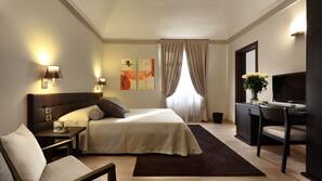 Literie de qualité supérieure, couette en duvet d'oie, minibar