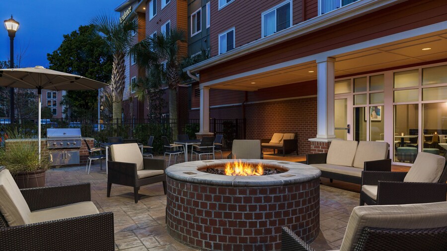 Residence Inn Charleston North/Ashley Phosphate