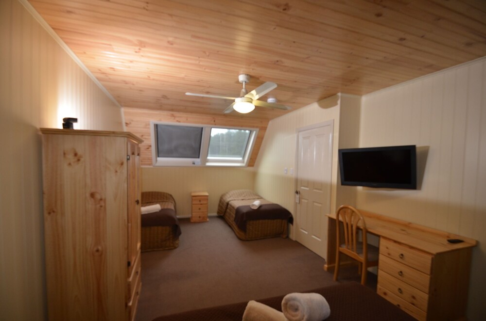 Black Gold Motel Wallerawang Aus Best Price Guarantee Lastminute
