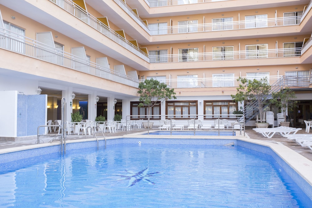 Hotel Bahia De Palma Arenal Mallorca Hotel Bahia De Palma Arenal Mallorca