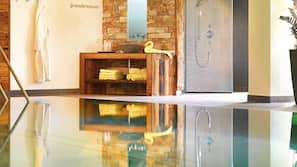 Indoor pool, pool loungers