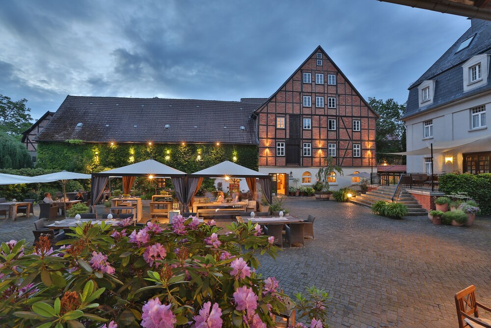 4 Star Hotels