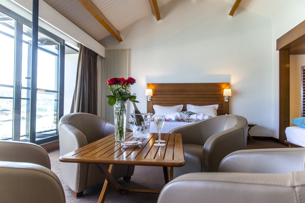 Le Grand Pavois Fecamp Fra Best Price Guarantee Lastminute - 