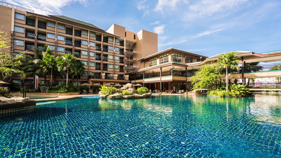 Novotel Phuket Vintage Park